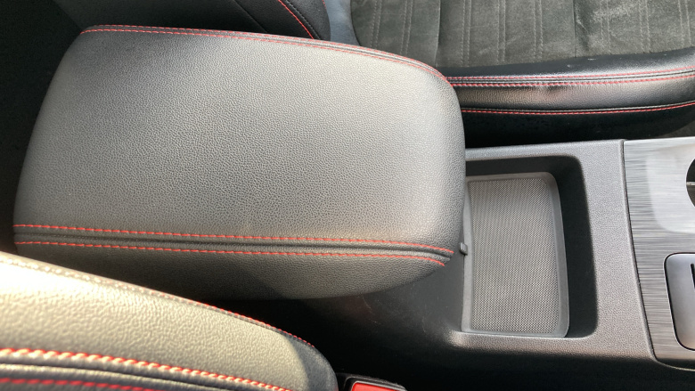 Ford Kuga 2.5 PHEV ST-Line X Edition 5dr CVT Estate